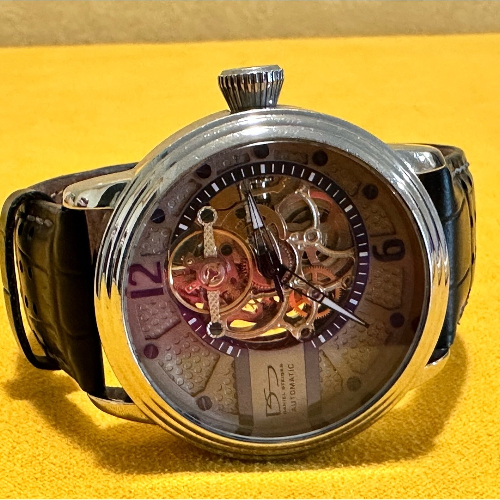 Daniel Steiger Automatic Watch 20 Jewels Unisex